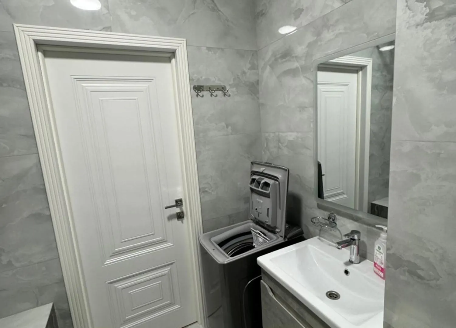 Rams2034 Apartment Almaty